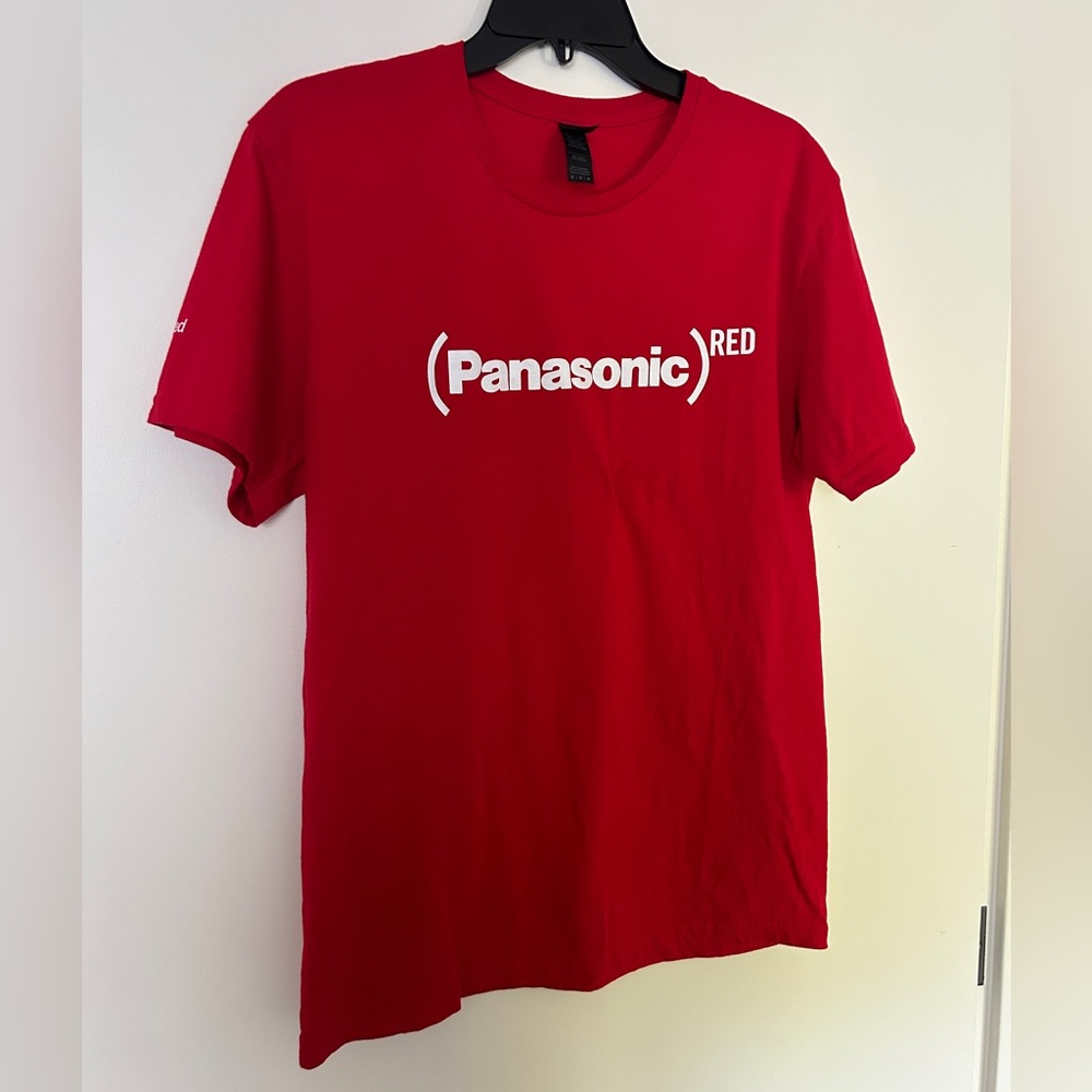 Panasonic (Red) short sleeve T shirt
M - 1
L - 1
